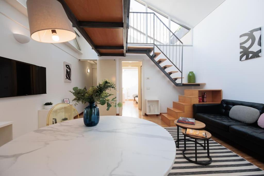 Urban House - Bright House Navigli Center Apartamento